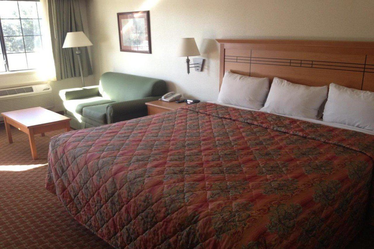 Americas Best Value Inn And Suites Desoto Dış mekan fotoğraf