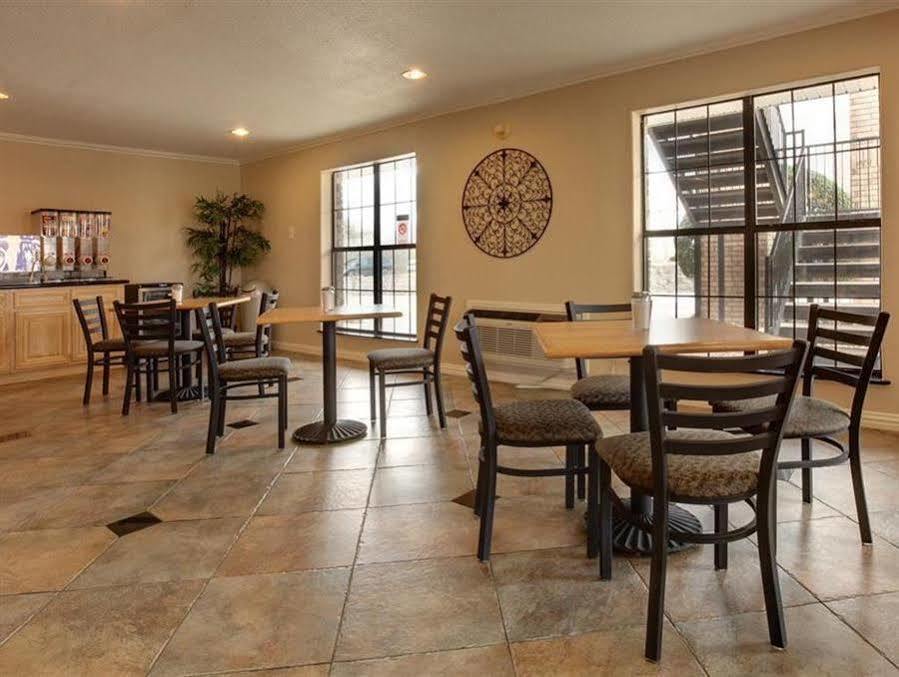 Americas Best Value Inn And Suites Desoto Dış mekan fotoğraf